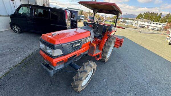 KUBOTA GL281 4x4 servo stříška 3300mth